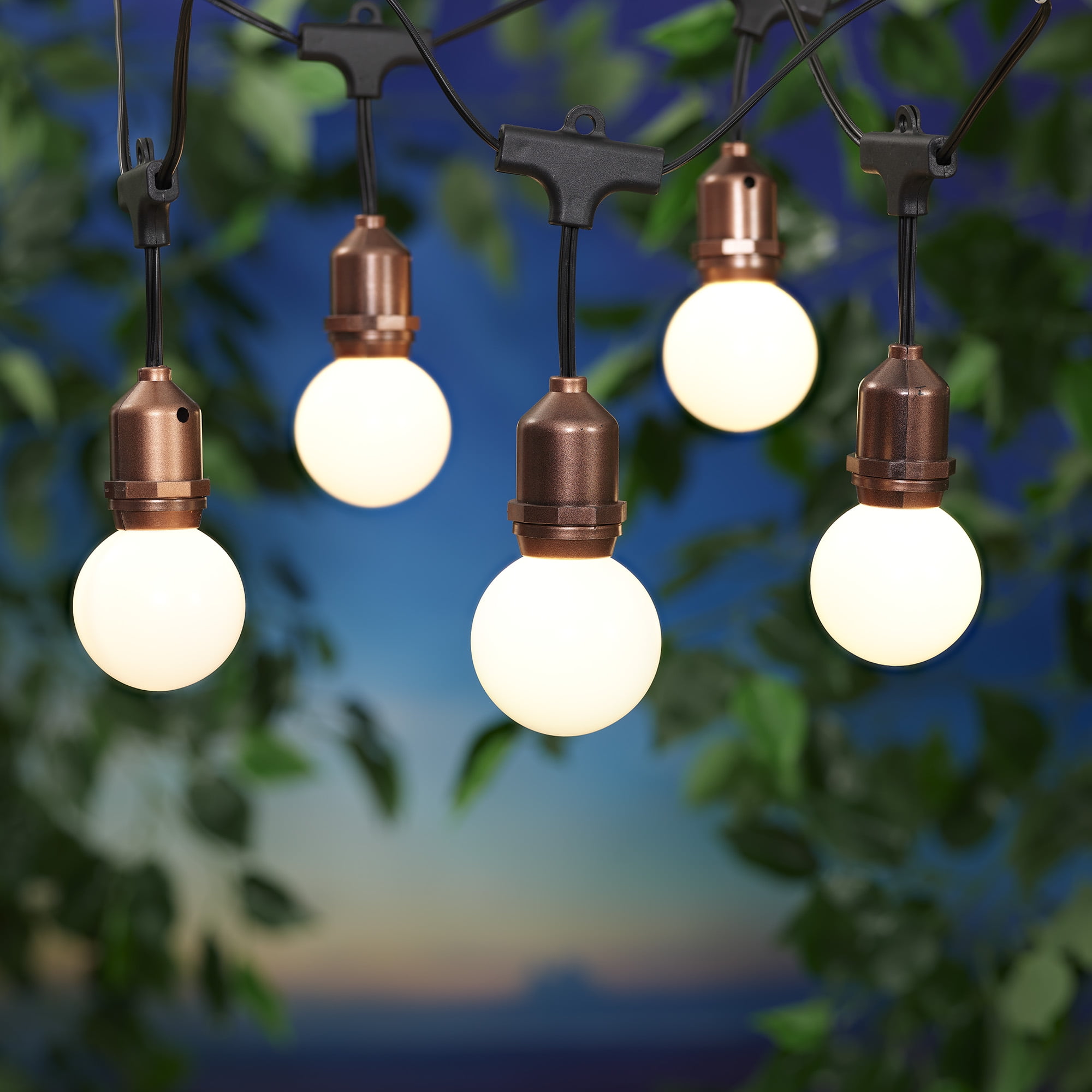 Better Homes & Gardens 10-Count Frosted Globe Outdoor String Lights, with Warm White LED Lights