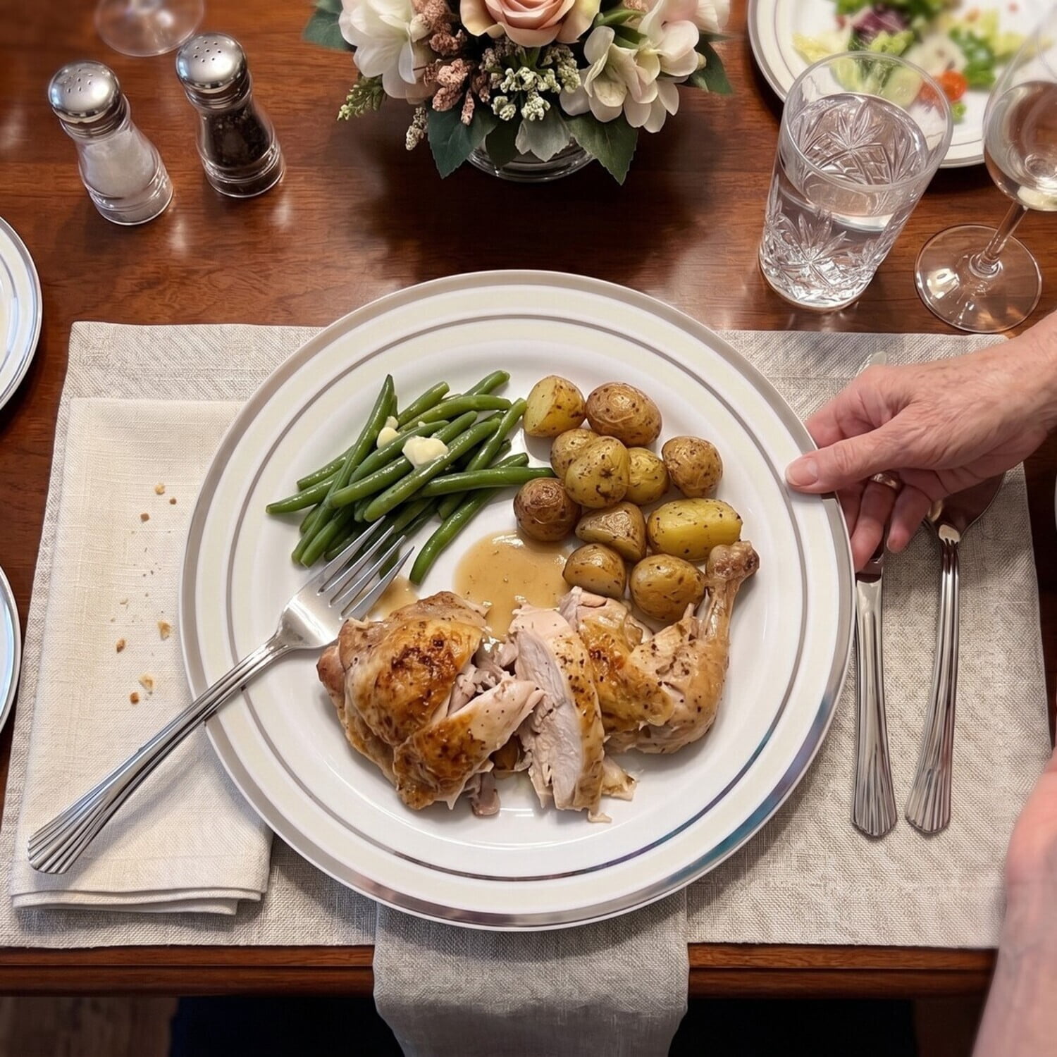 Silver and White Plastic Plate and Cutlery Set, 60 Pieces, Serves 12, 10.25 in and 7.5 in Plates, by Way To Celebrate
