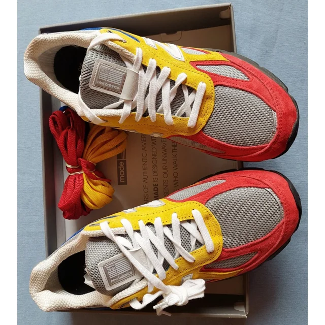 NEW BALANCE M990EAT4 SHOE CITY EAT RARE SIZE 10 RED YELLOW BLUE M990EAT4