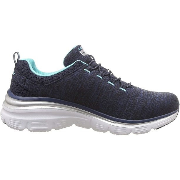 Skechers fashion fit up a sale level