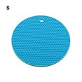 thumbnail image 3 of Matsuzay Alfombrilla de silicona de calidad alimentaria resistente al calor hasta 230 ℃, fácil de limpiar y no deformable, sin desplazamiento Cocina y Comedor Azul claro-S, 3 of 6