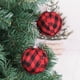 thumbnail image 4 of Juego de bolas navideñas a cuadros rojos y negros (6 piezas/paquete), 4 of 5