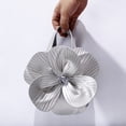 thumbnail image 2 of Bolsos de noche con apliques de pétalos para mujer, bolsos y carteras de diseñador de lujo, novedad de 2024, en PU con flores y bolsillo interior con cadena para el hombro, 2 of 5