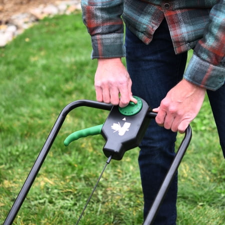 EXPERT GARDENER 66 LB CAPACITY PUSH BROADCAST SPREADER