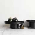 thumbnail image 2 of Plateau de Parfum Fruits Cosmétiques Noir Blanc Rond Décoratif Organisateur Planche de Décoration Maison Simple Rangement, 2 of 7