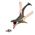 thumbnail image 4 of Dinosaurio de Juguete Jurassic World Rebirth Super Colossal Mosasaurus, 4 of 4
