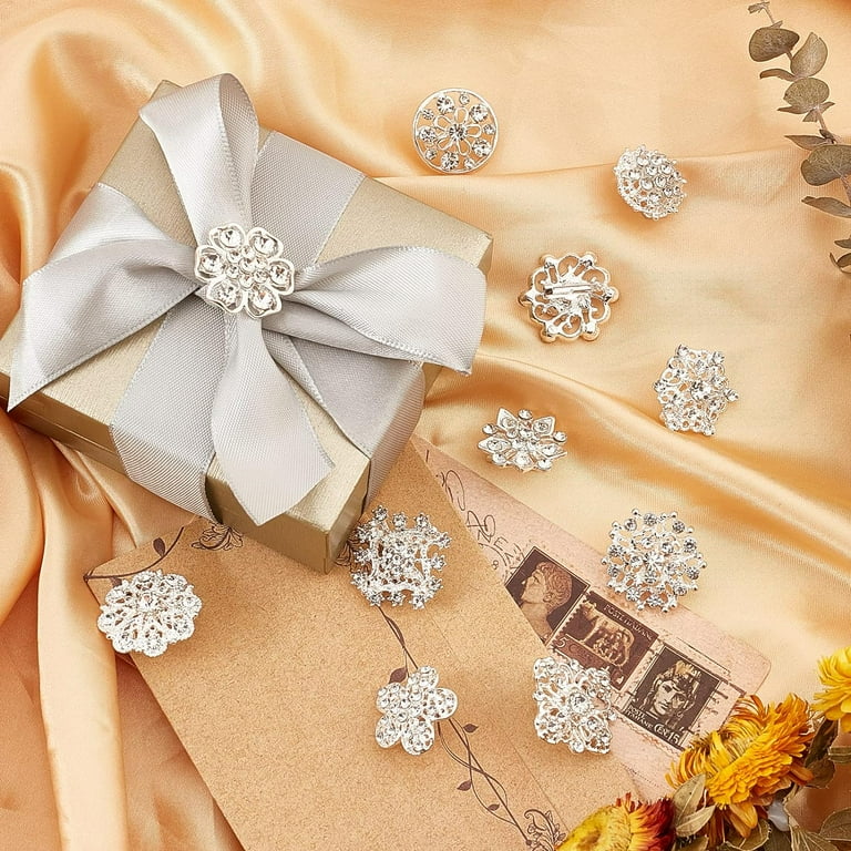 Ladies Crystal Rhinestone Flower Brooch – Alloy Metal Pin For Jackets, Blazers, Gifts