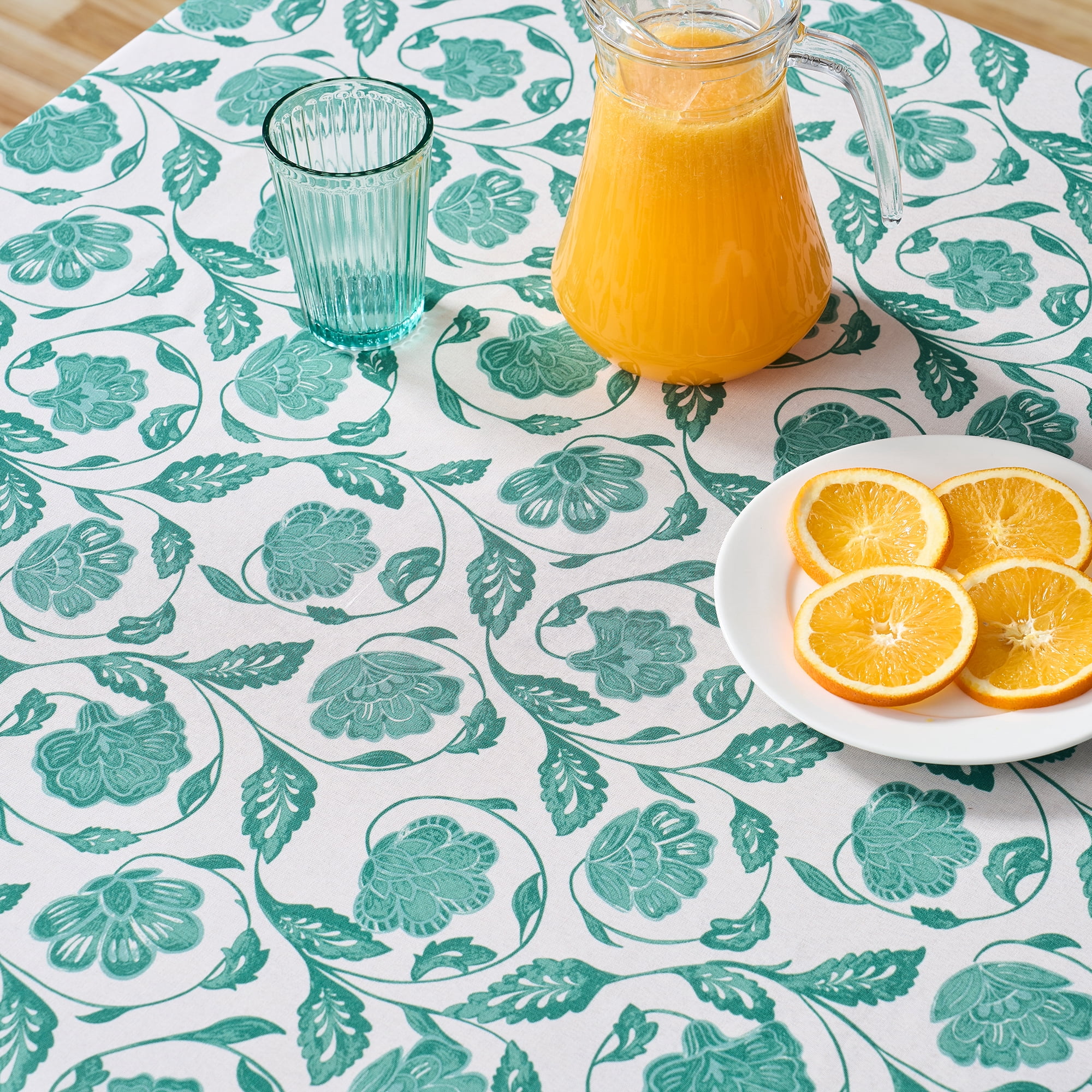 Mainstays by Becky G. & Alejandra Fabric Tablecloth, Green Floral, 60" x 102"