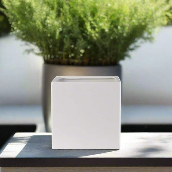 Urban Trends Ceramic Square Pot With White Finish 10950