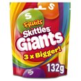 thumbnail image 1 of Skittles Fruit Giants (R.-U.) 132 g, 1 of 1