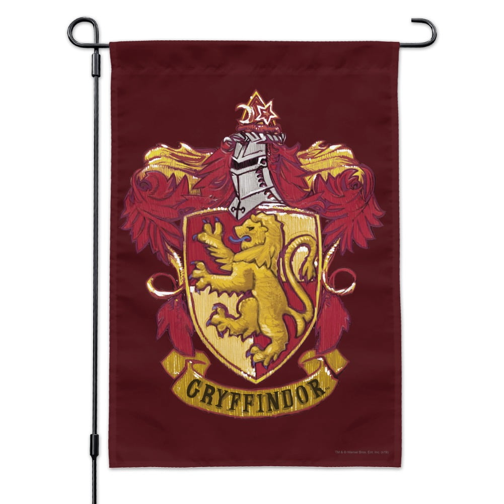 Harry Potter Gryffindor Painted Crest Garden Yard Flag - Walmart.com