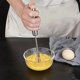 thumbnail image 5 of Batidor de huevos de acero inoxidable de 12 pulgadas - Manual, apto for huevos y crema, apto for alimentos, ideal for hornear en interiores y exteriores, con mango ergonómico, 5 of 7