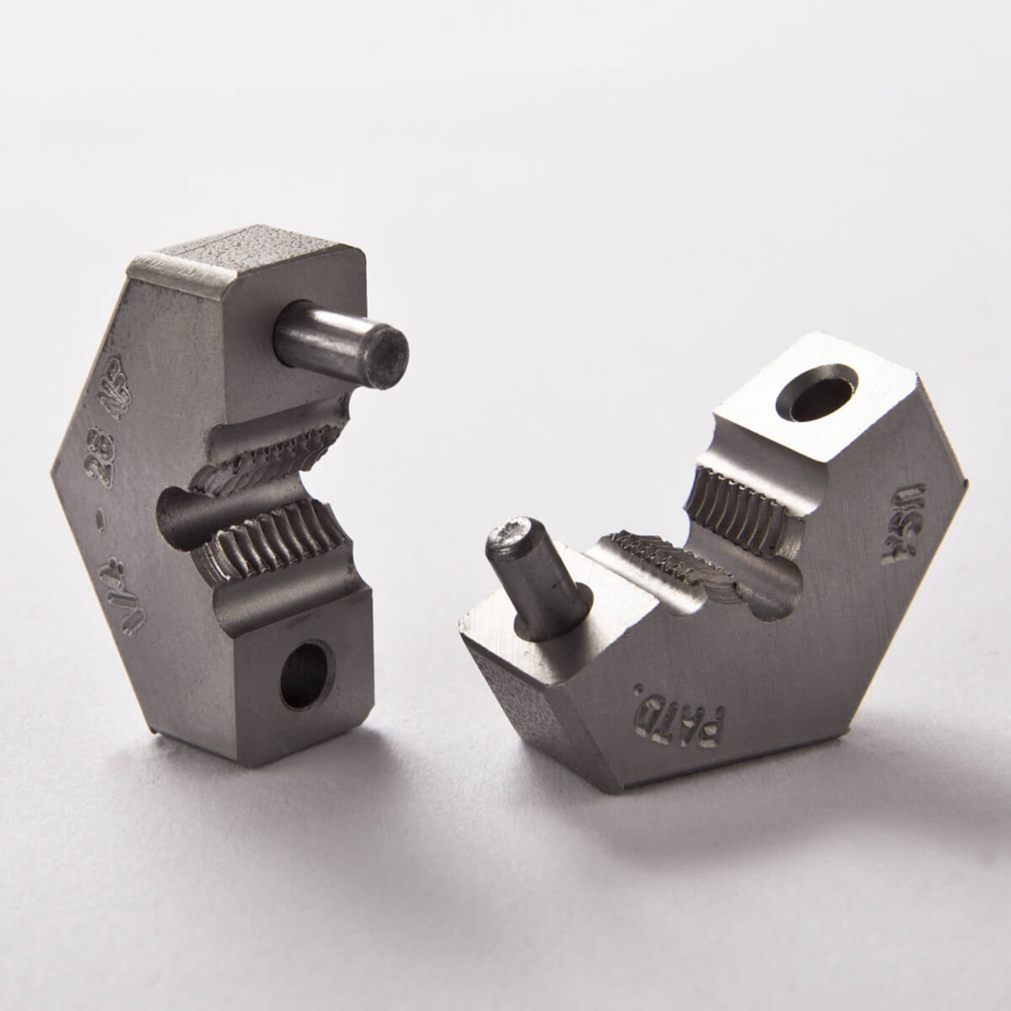 STEELMAN 60778 1/4-28 SAE Split Die Thread Chaser - Walmart.com