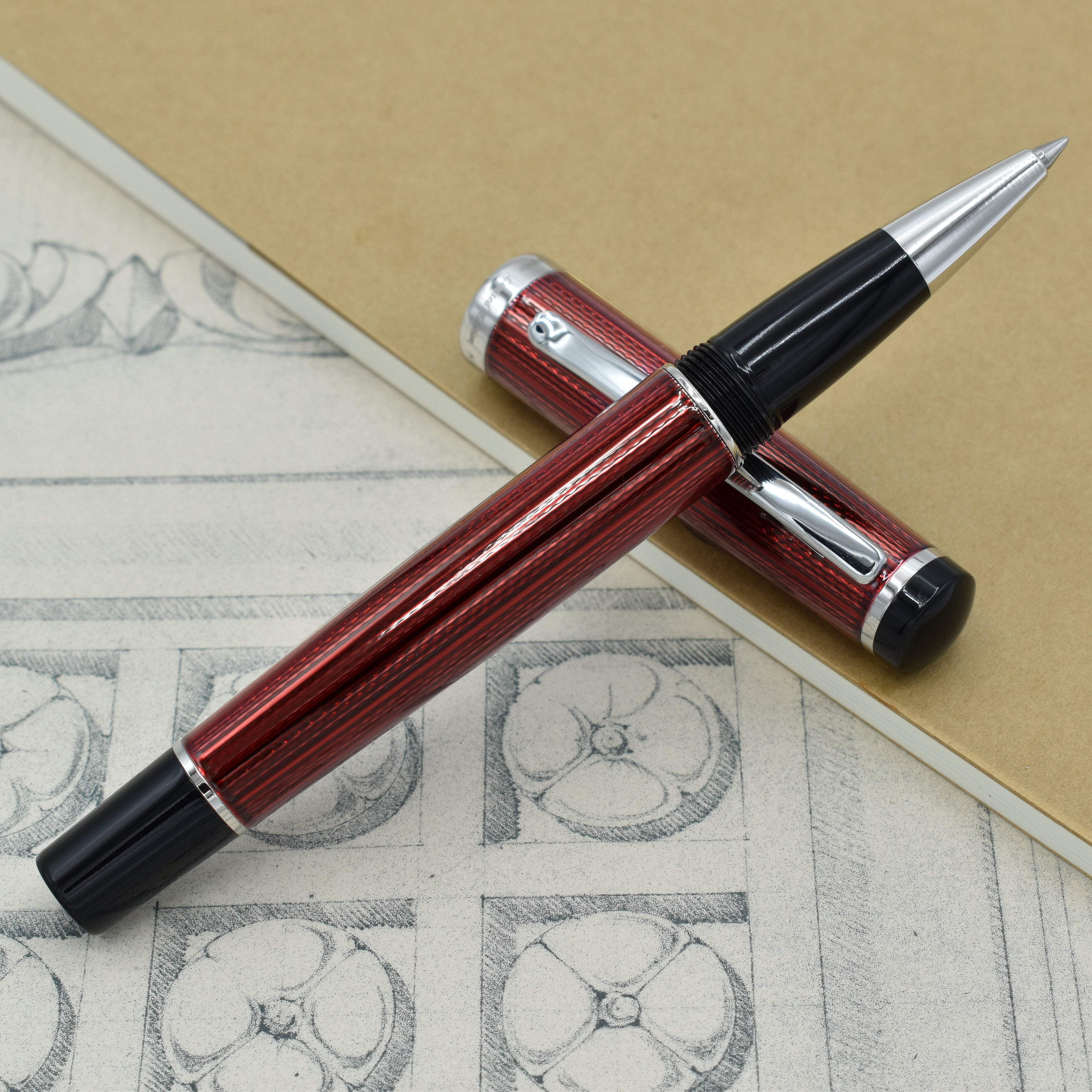 Xezo Xezo Incognito™ Diamond-Cut Lacquered Brass Rollerball Pen - Burgundy Red