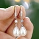 thumbnail image 1 of Pendientes de perlas artificiales en forma de gota barrocas para mujer, elegantes pendientes de novia con incrustaciones de diamantes a juego, 1 of 5