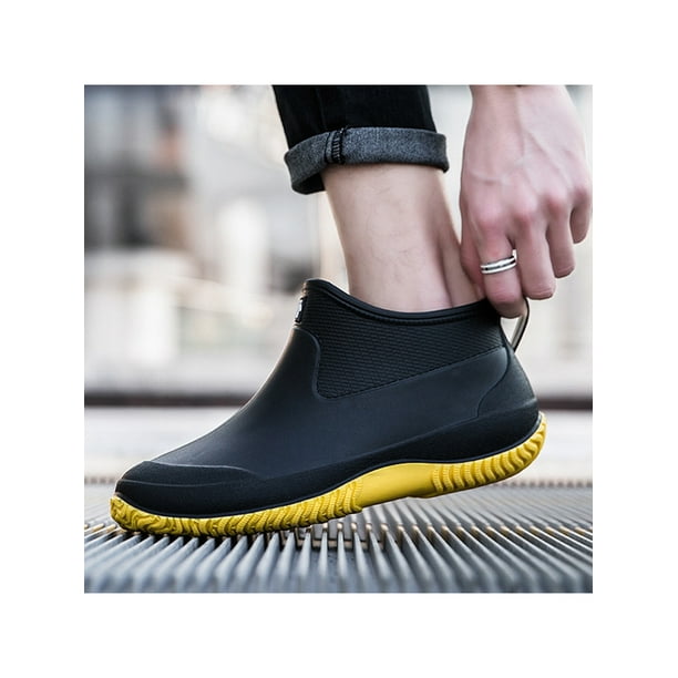Low top deals rain shoes