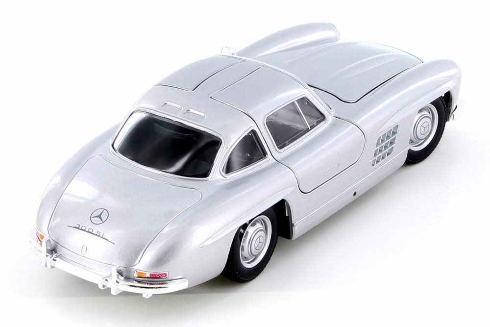 Mercedes-Benz 300SL, Classic Silver - Welly 24064/4D - 1/24 Scale Diecast Model Toy Car (Brand New but NO BOX)