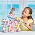 thumbnail image 3 of Calico Critters Baby Mermaid Castle, ensemble de jeu de maison de poupée avec 3 figurines de poupée à collectionner, 3 of 6