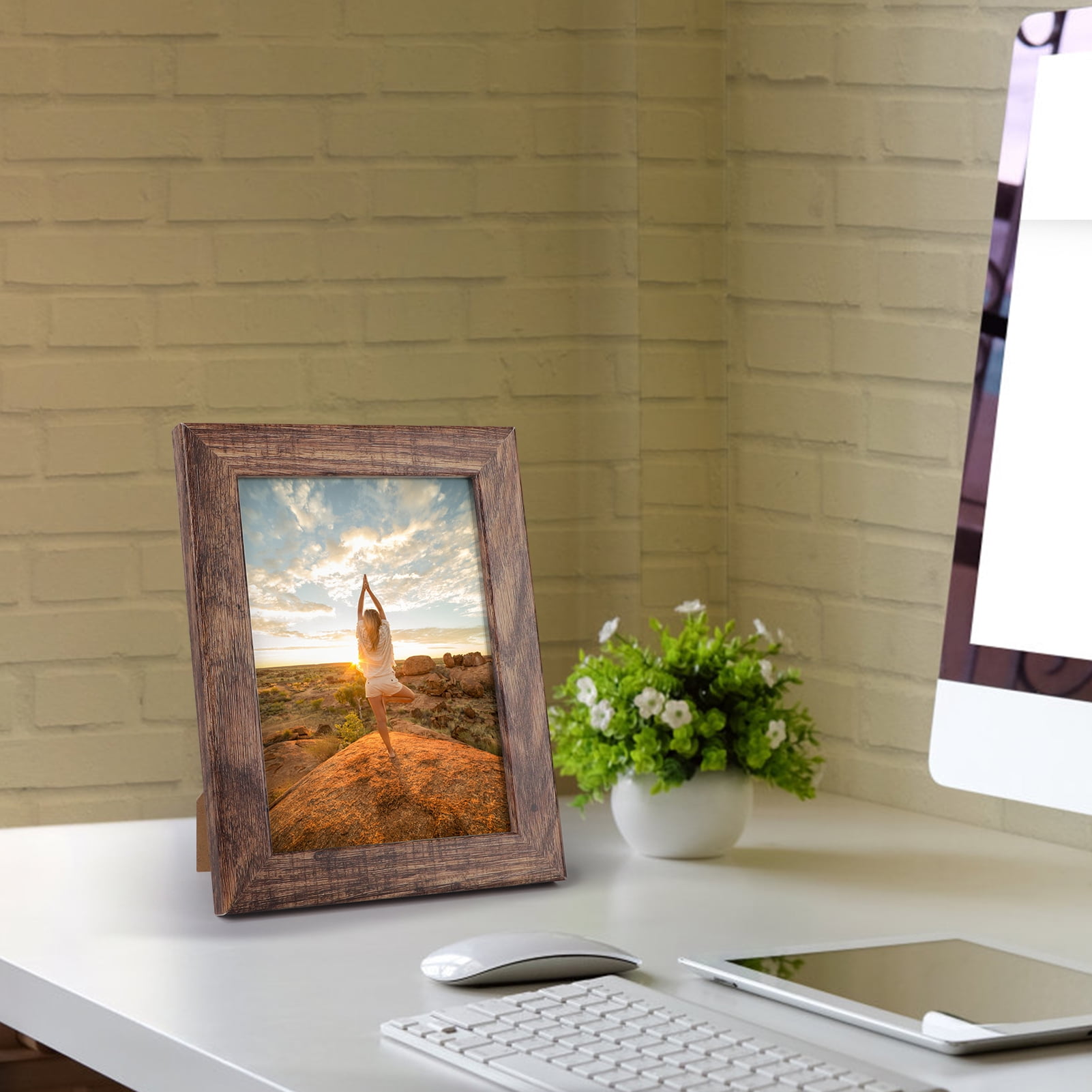 7-Pack Rustic 5x7 Picture Frames for Wall or Tabletop