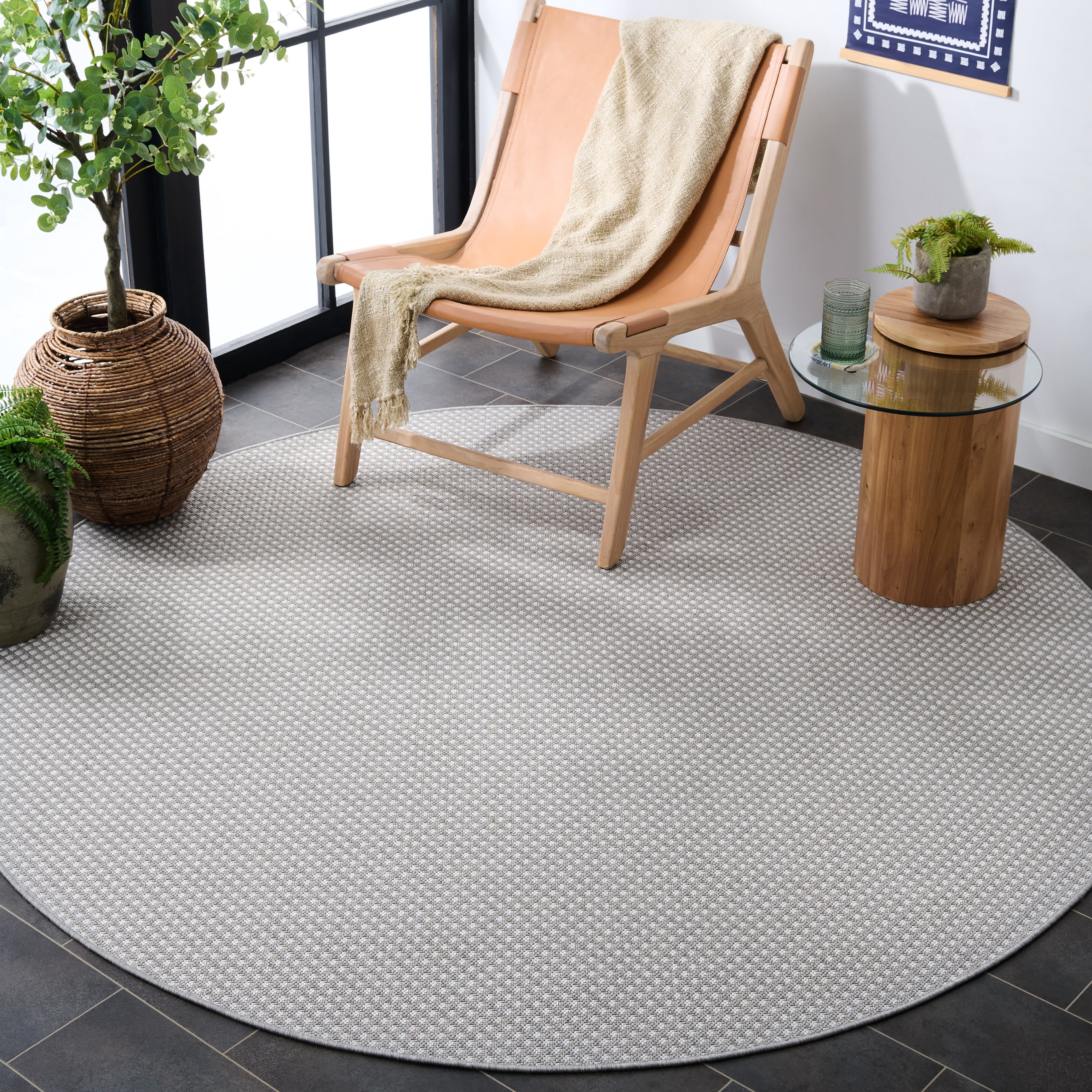 Safavieh Terrace Gina Geometric Indoor/Outdoor Area Rug, Gray/Ivory, 6'7" x 6'7" Round