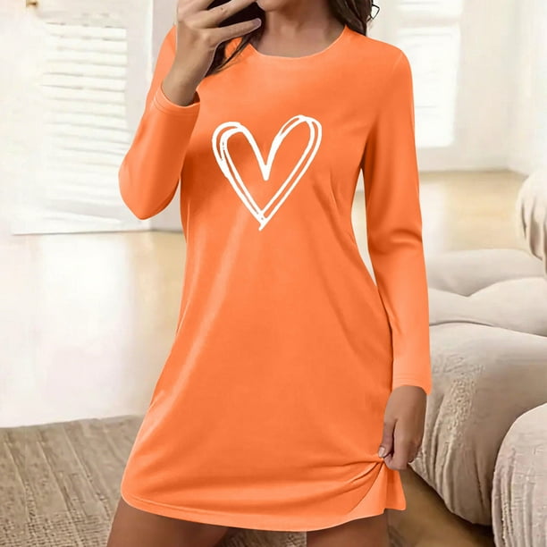 Camisón corto holgado y cómodo con cuello redondo y manga larga con estampado de corazones para mujer