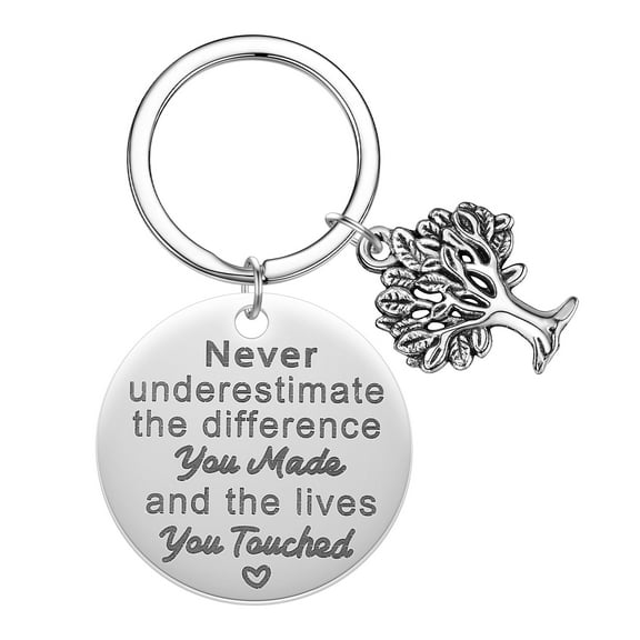 Personalized Engraved Never Underestimate the Difference Keychain Tree Keyring Gift Stainless Steel Key Holder Accessories