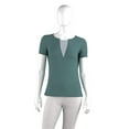 thumbnail image 2 of T-shirt à Manches Courtes en jersey Doux et Confortable pour Femmes avec Forme de Col en V Synthétique, 2 of 5