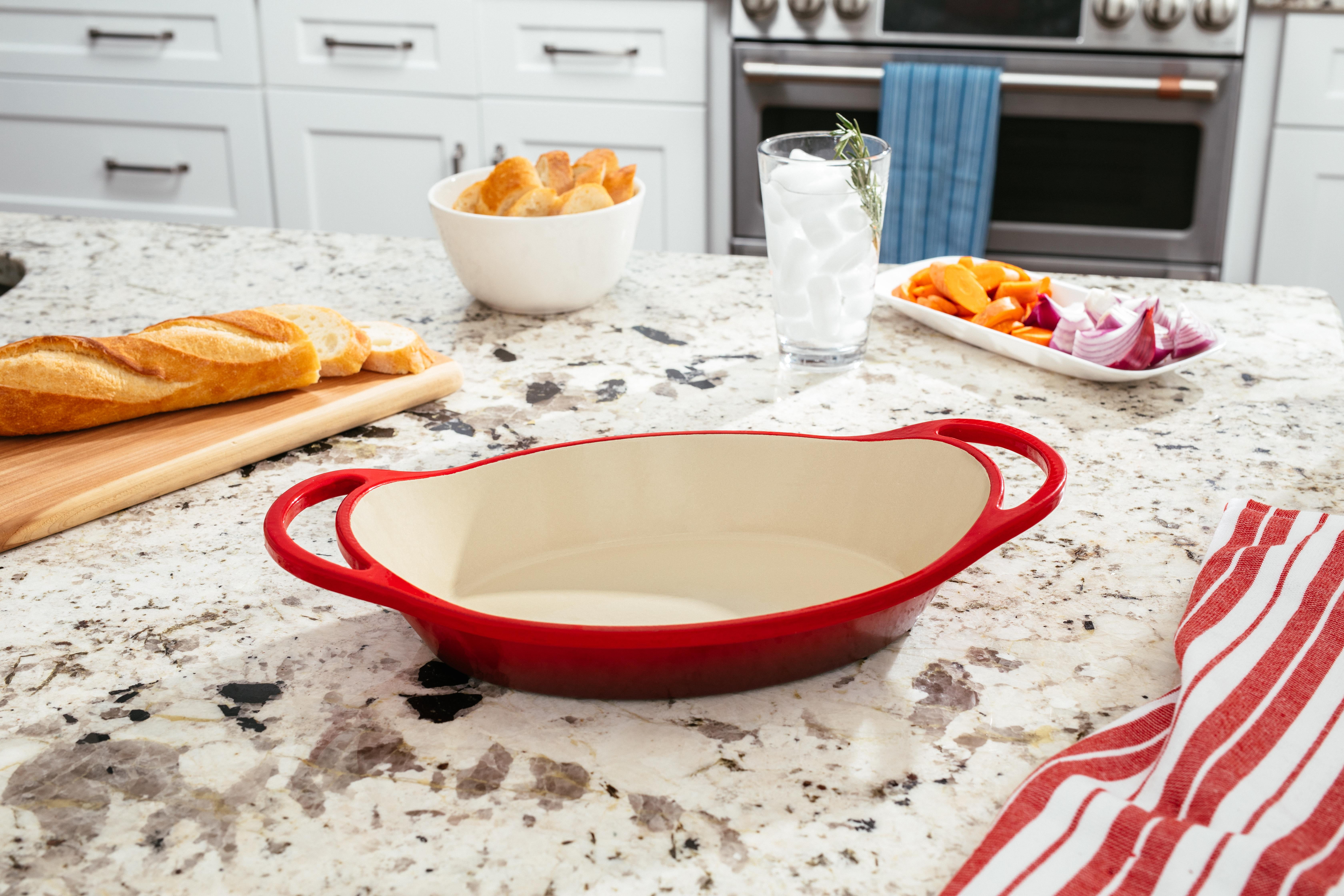 Crockpot Appleton 2 Quart Oval Stoneware Casserole Dish in Red with Glass Lid