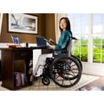 thumbnail image 4 of Silla de ruedas Invacare 9XT_29155 Serie 9000 XT de alto rendimiento, ligera, con brazos de longitud completa y asiento de 45 cm de ancho, color negro satinado, 4 of 5