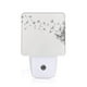 thumbnail image 1 of Balery Dandelion Blowing In The Wind Luz Nocturna LED con Sensor Automático, Enchufe con Sensor Crepuscular, Luz Suave de 0.5W para Dormitorio, Pasillo, Baño-EU, 1 of 7