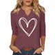 thumbnail image 2 of Camisa ehizrvo manga 3/4 con cuello en V y estampado de corazones de amor para mujer, 2 of 3