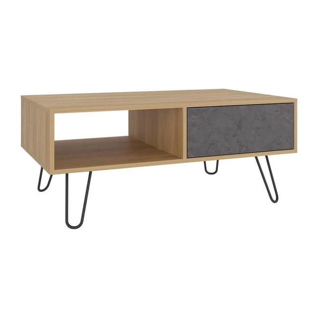 mesa de centro rectangular rta estilo moderno color madera, mesa Mónaco en MDF marrón con superficie amplia, compartimento abierto izquierdo y cajón derecho con frente gris texturizado, patas metálicas negras tipo hairpin; 42 cm alto x 100.6 cm ancho x 60 cm longitud, ideal para organizar revistas y exhibir decoraciones.