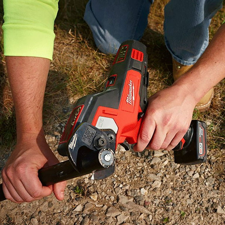 Milwaukee m12 online cable cutter kit