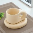 thumbnail image 2 of Chubby Taza de café con plato 270ml Chubby Funny Mug con asa 9oz Delicado y lindo juego de taza y platillo Taza de cerámica portátil novedad Taza de café crema mate para regalos Té Bebidas calientes O, 2 of 10
