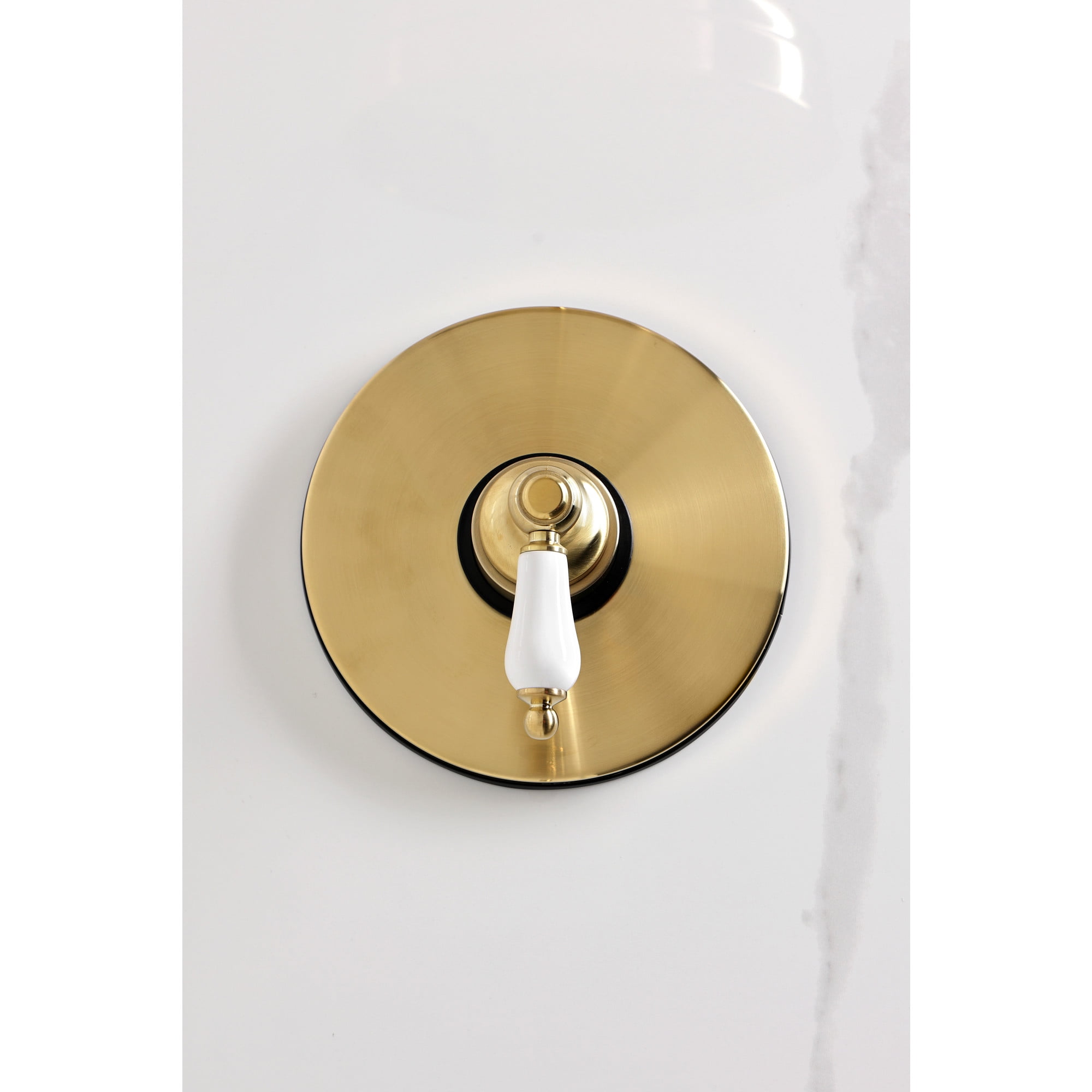 Kingston Brass KB6337PLTO Victorian Single-Handle Pressure Balanced Tub Faucet in Brushed Brass