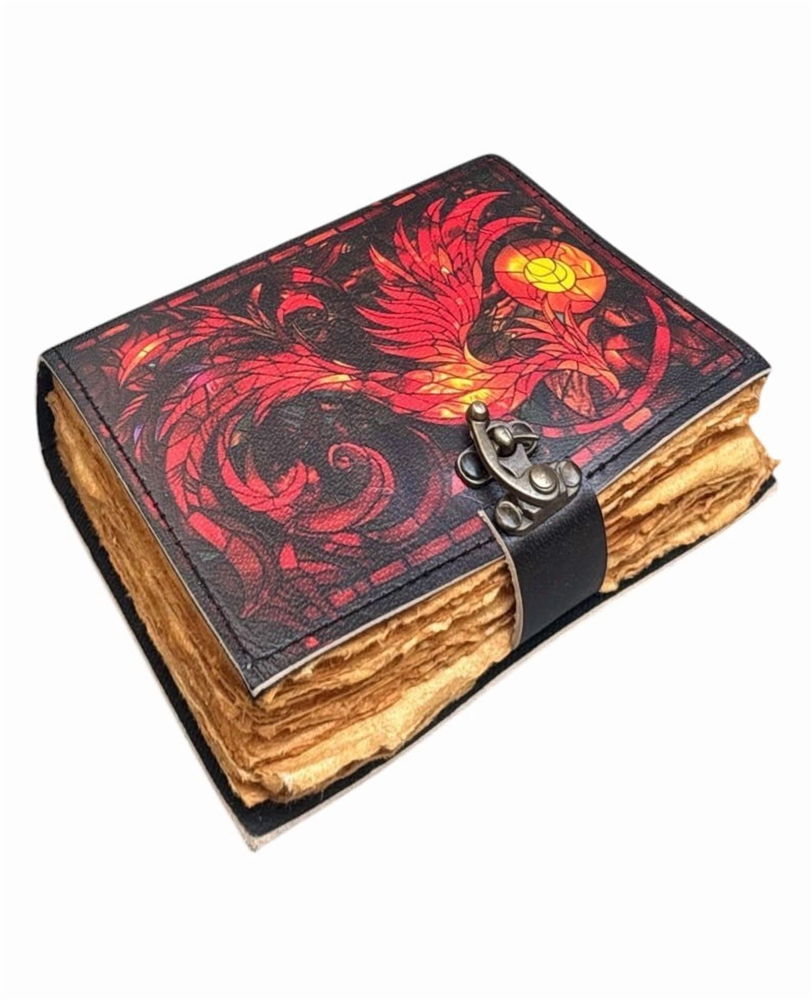 Handmade Leather Journal with Clasp – 5x7 Inch Vintage Deckle Edge Paper Notebook, 200 Pages Rustic Writing Diary