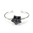 thumbnail image 1 of Xiao Hua Pulsera de cuentas hecha a mano, adecuada para hombres y mujeres, pulsera abierta de estrella de cinco puntas de piedra natural enrollada a mano (negro + plata), 1 of 4