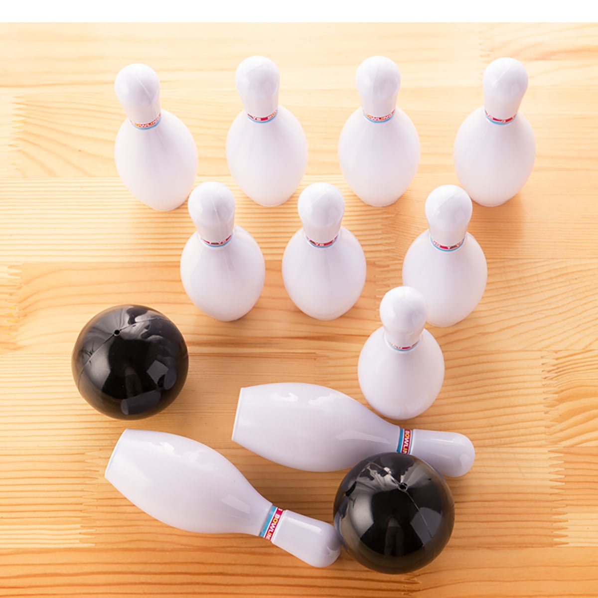 Kids Bowling Play Set 10 Bowling Pins + 2 Bowling Balls Interactive Toy