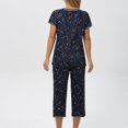 thumbnail image 4 of Jamicy Pyjama de Mode pour Femmes Ensemble Imprimé Haut à Manches Courtes avec Cordon Capris Ensemble de Pyjama pour Dames Confortable Col Rond Tenue de Détente, 4 of 6