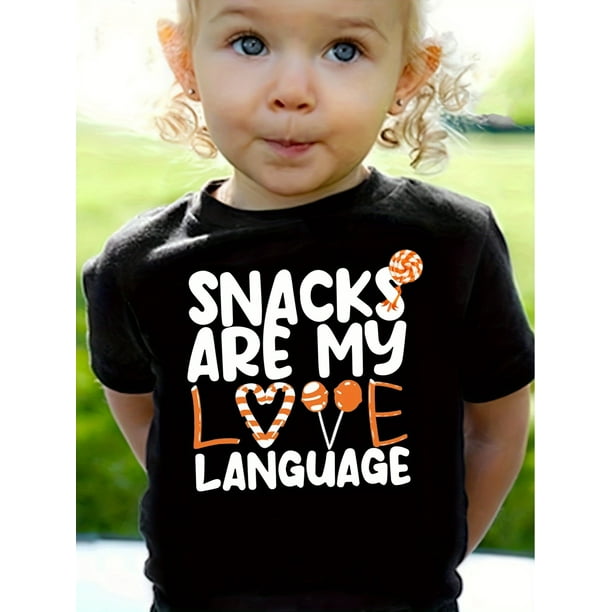Camiseta de algodón para niña "Los snacks son mi lenguaje del amor". Camiseta de verano informal, transpirable y lavable a máquina con diseño de corazón y snack, color negro. Camisas para niñas.