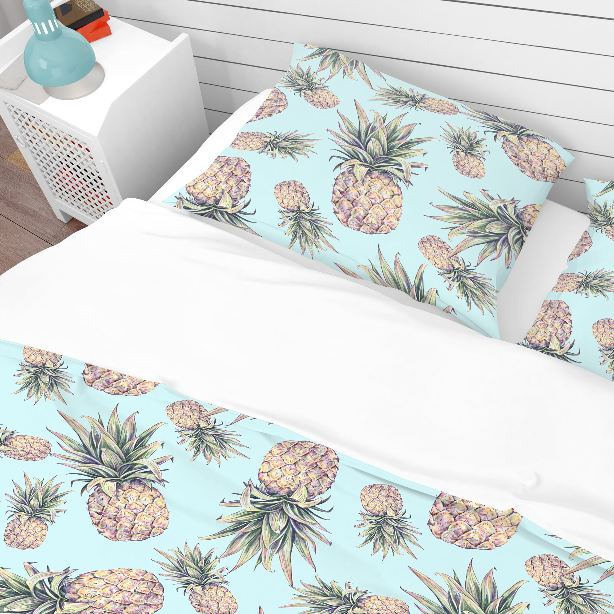 Designart 'Pineapples on a Light Blue Background' Tropical Duvet Cover Set