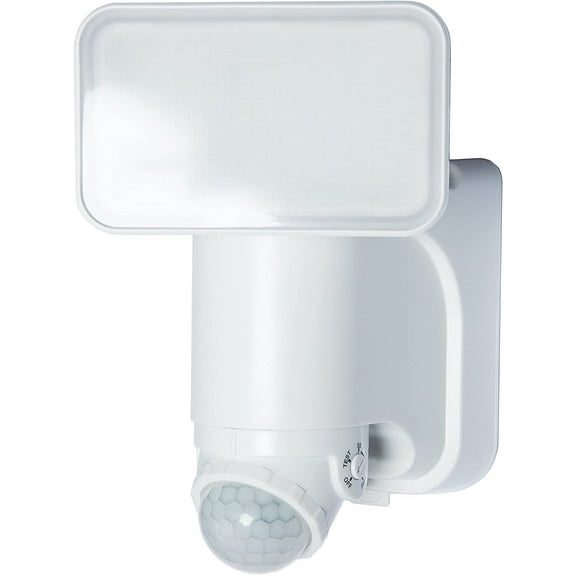 Heath Zenith HZ-7162-WH Heathco Solar Motion Activated Security Light with Power Reserve Technology, 180 Deg Sensing, 300 Lumens, White