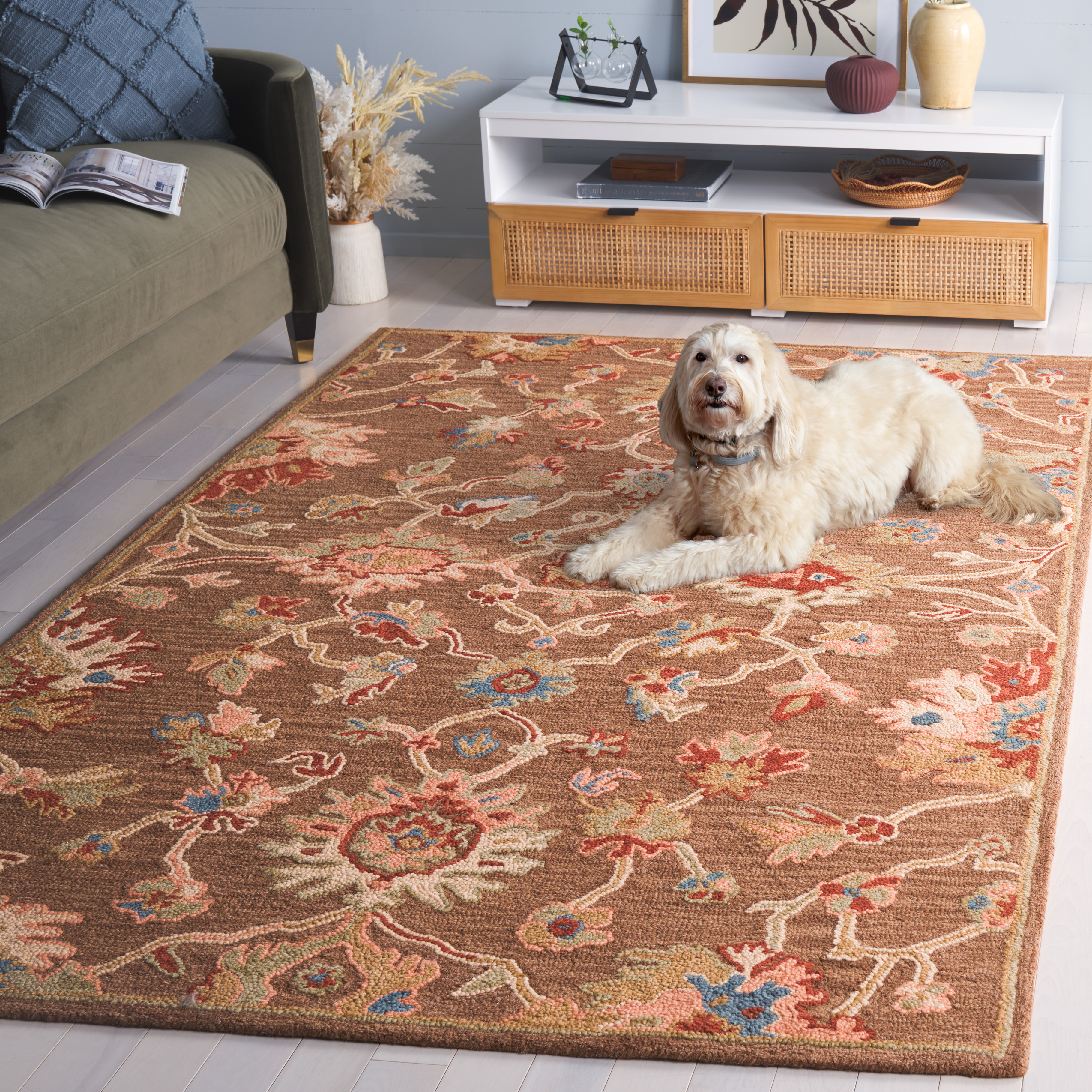 SAFAVIEH Metro Davina Medallion Area Rug, Dark Brown/Beige, 6' x 6' Square