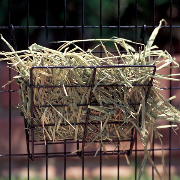 Precision Rabbit Hay Manager