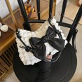 thumbnail image 4 of Bolsos de hombro para mujer Bowknot Underarm Bag Bolsos sólidos Embrague femenino (Blanco), 4 of 6
