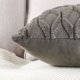 thumbnail image 5 of Paquete de 2 fundas de almohada decorativas de terciopelo de lana corta de felpa suave funda de cojín de estilo lujoso funda de almohada para sofá dormitorio cuadrado Ofspeizc CZJJ-ZC19-2, 5 of 7