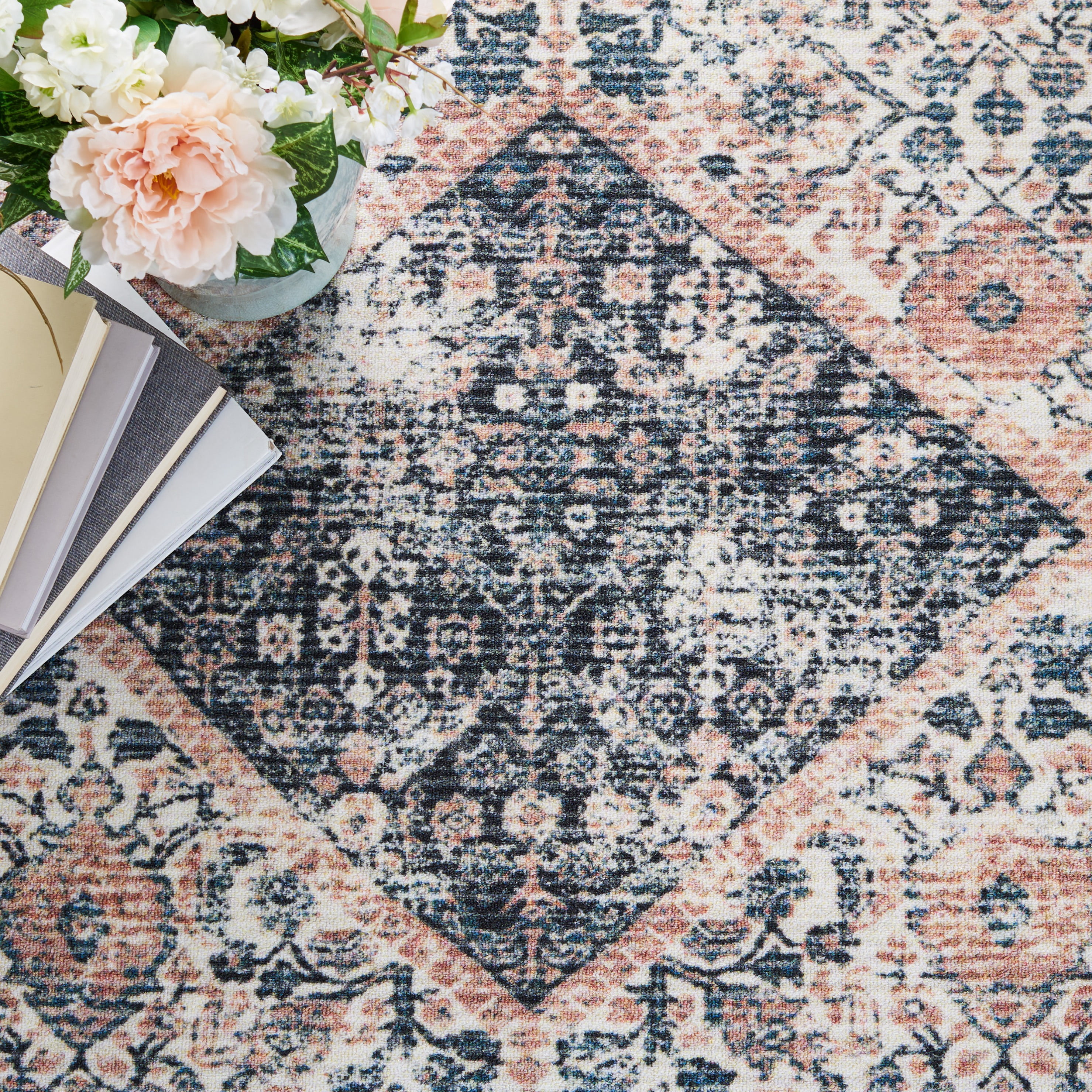 SAFAVIEH Journey Raschelle Oriental Machine Washable Area Rug, Ivory/Pink, 6'7" x 6'7" Square