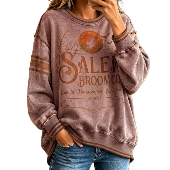 Women's Oversized Vintage Halloween Sweatshirt Retro Witch Moon Graphic Distressed Long Sleeve Pullover Cozy Fall Autumn Top