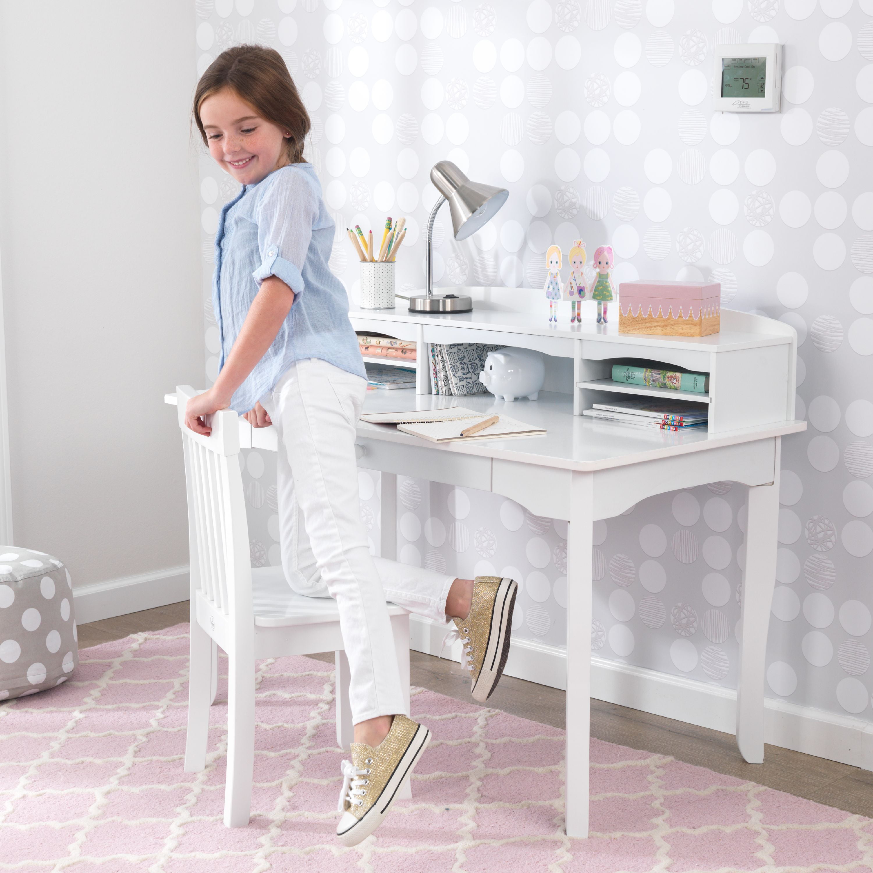 Kidkraft Avalon Desk With Hutch And Chair White Walmart Com