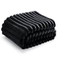thumbnail image 1 of Blanket Bedsure Twin GentleSoft Cozy - Forro polar de franela, color negro, 1 of 7